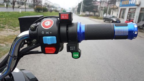 电动车充电站是怎么保护电瓶的